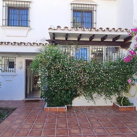 Maison Marbella Proche De La Mer Buitenkant foto