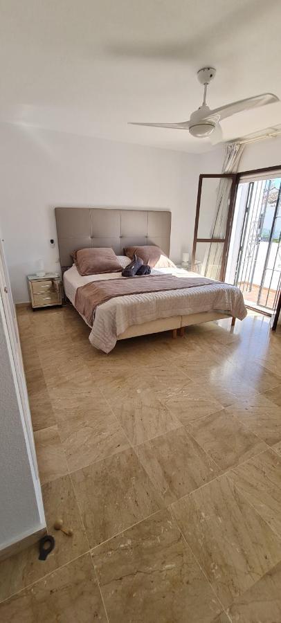 Maison Marbella Proche De La Mer Buitenkant foto