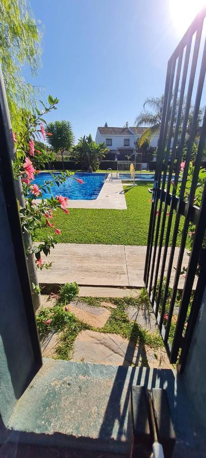 Maison Marbella Proche De La Mer Buitenkant foto