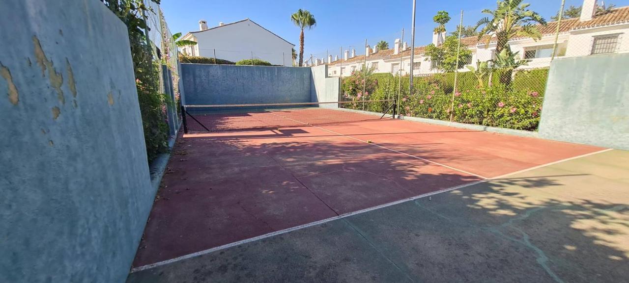 Maison Marbella Proche De La Mer Buitenkant foto