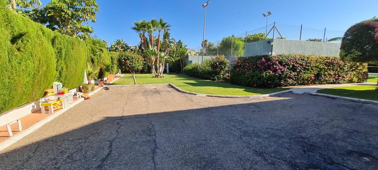 Maison Marbella Proche De La Mer Buitenkant foto