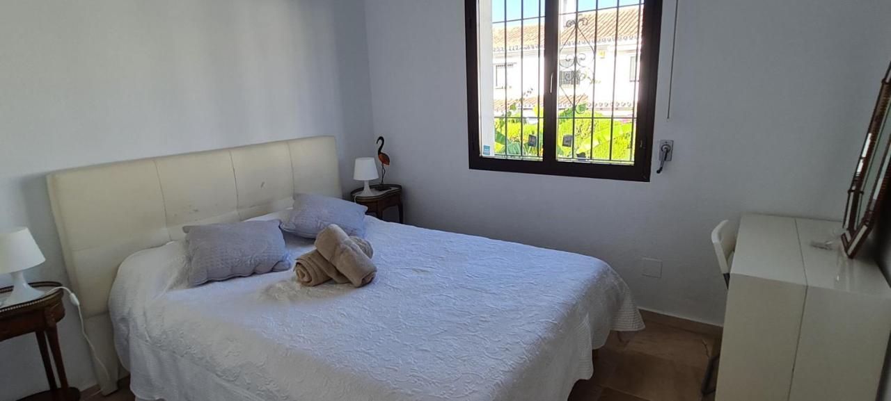 Maison Marbella Proche De La Mer Buitenkant foto