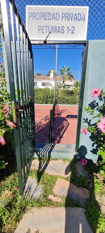 Maison Marbella Proche De La Mer Buitenkant foto
