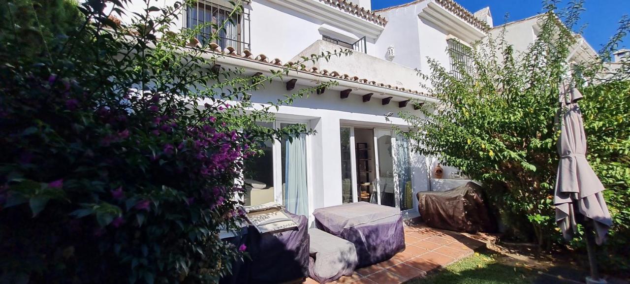 Maison Marbella Proche De La Mer Buitenkant foto